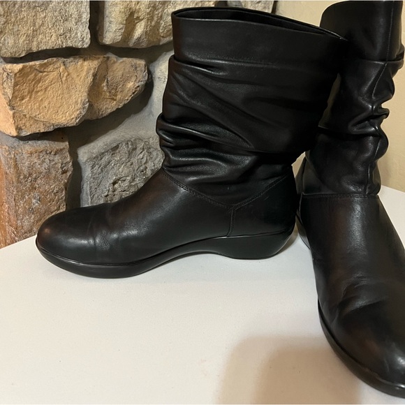DANSKO Devin Black Leather Slouch Boots Size 39 - Picture 4 of 11